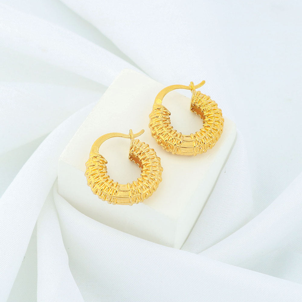 RMZ GOLD NYC Gold nugget Hoop earrings
