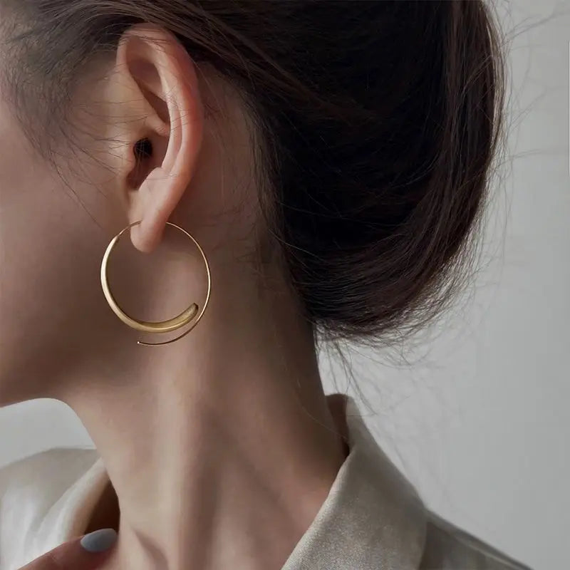 Sweet Earrings Round Circle Acrylic Mesh Versatile Earrings Light Luxury C Temperament Earrings
