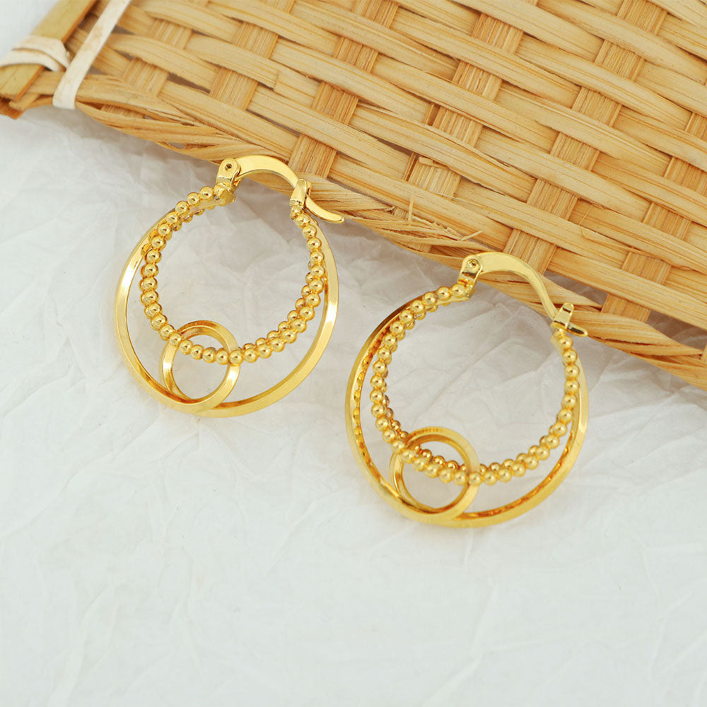 18K Gold Hollow Patterned Earrings