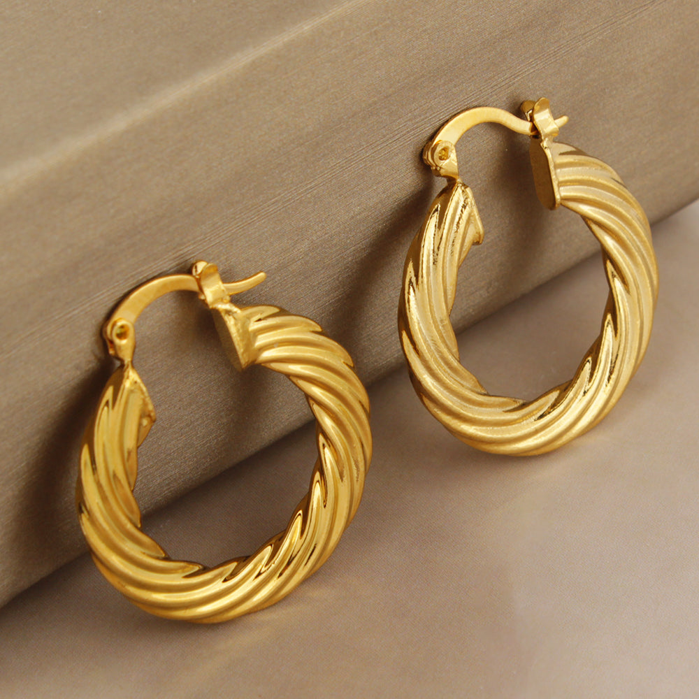 14k Gold Classic Bamboo Hoop Earrings