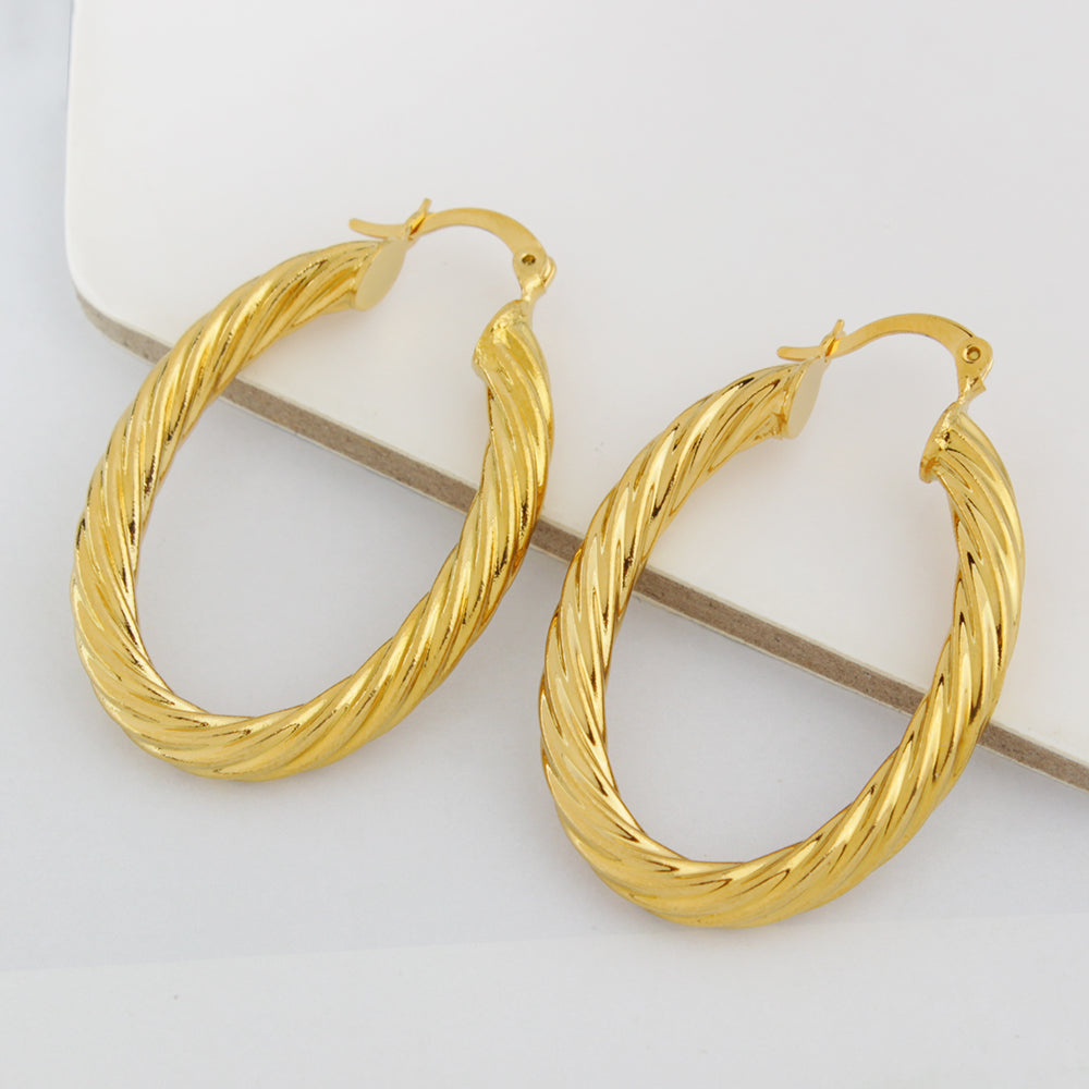 14k Gold Classic Oval Bamboo Hoop Earrings