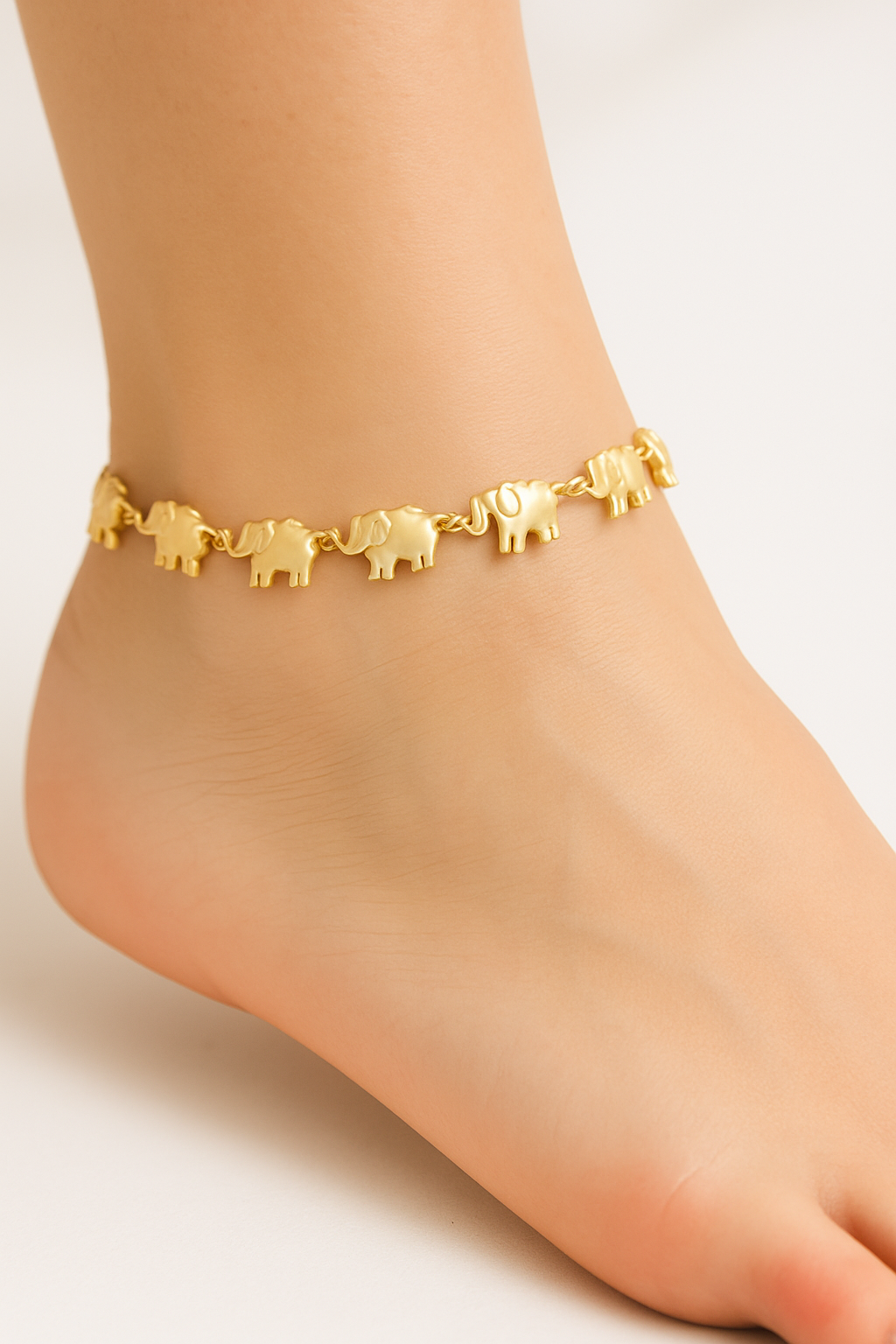 Gold Elephant Charm Bracelet / Ankle– Lucky Elephants