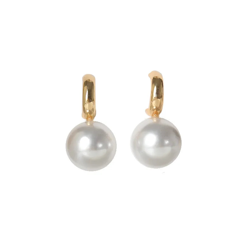 18k Gold Freshwater Pearl Earrings